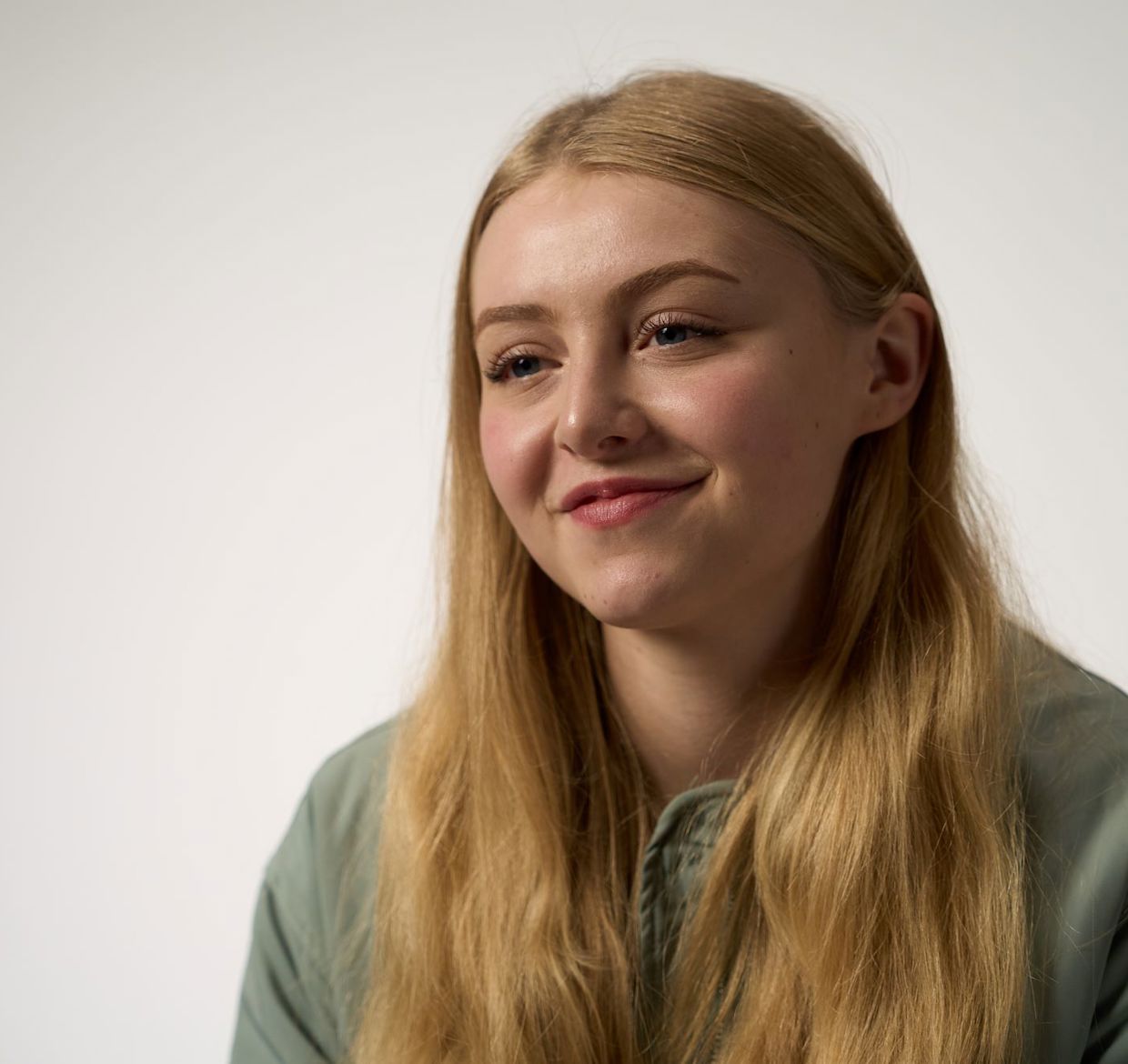 Behind the scenes photo of Alyssa