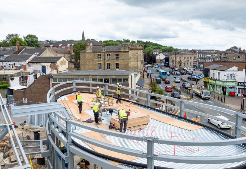 Construction at Heckmondwike bus station