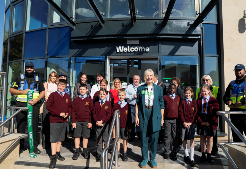 West Yorkshire Mayor with Holy Spirit Primary Academy pupils, opening Heckmondwike Bus Station